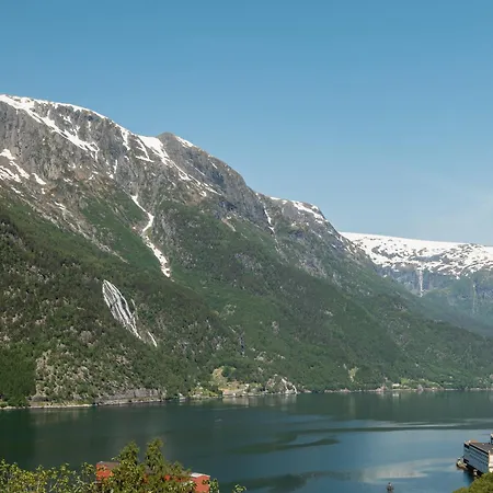 Trolltunga Basic Semesterbostad